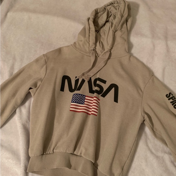 Brand: H&M Size: XS - Picture 1 of 4